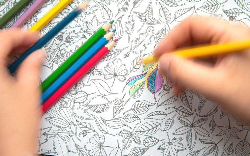 رنگ آمیزی ماندالا به چه معناست ؟ خود کلمه ماندالا یعنی چه؟ رنگ آمیزی ماندالا به چه معناست ؟ خود کلمه ماندالا یعنی چه؟