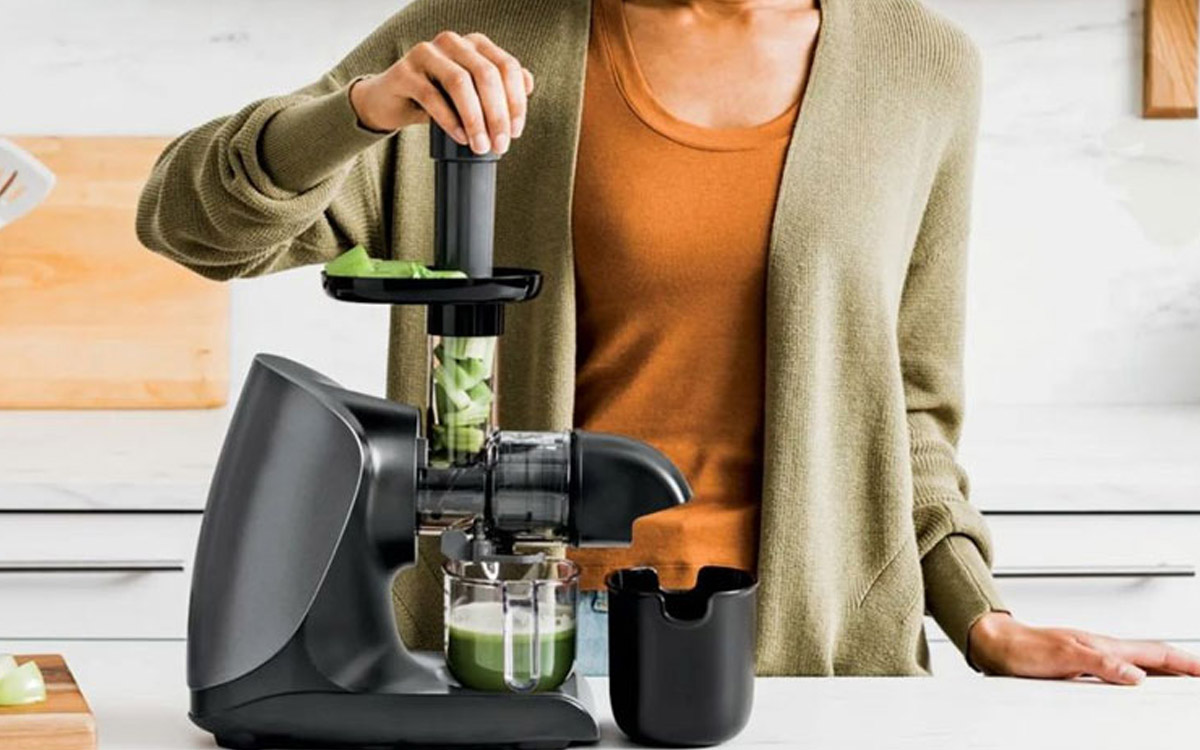 برای یک مغازه آبمیوه فروشی به سراغ خرید چه دستگاهی برویم؟ برای یک مغازه آبمیوه فروشی به سراغ خرید چه دستگاهی برویم؟