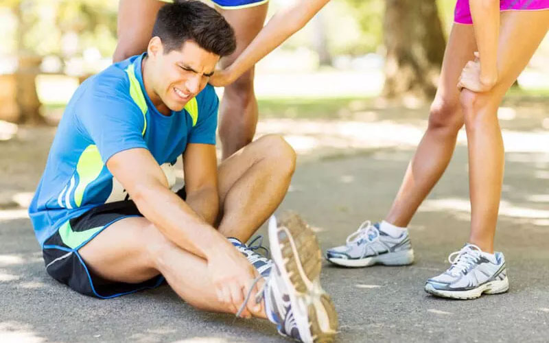 مهم ترین و شایع ترین آسیب های ورزشی مهم ترین و شایع ترین آسیب های ورزشی